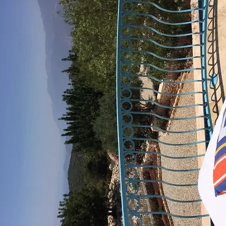 Lacitrus And 3* Kaş