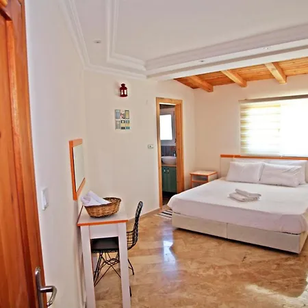 Otel Lacitrus And Kaş